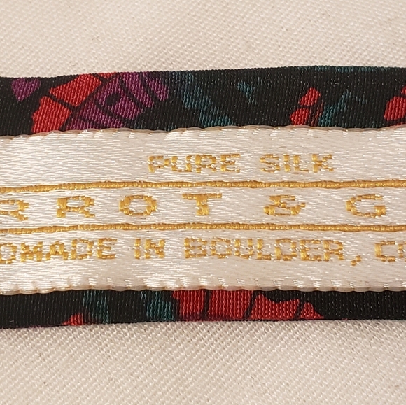 100% Silk Bow Tie by Carrot and Gibbs - Picture 6 of 7